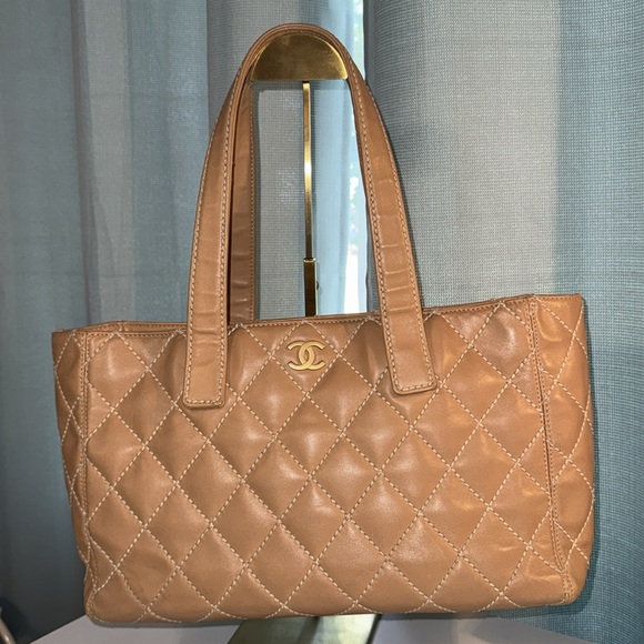 Chanel Wild Stitch Tote with COA - Picture 6 of 16